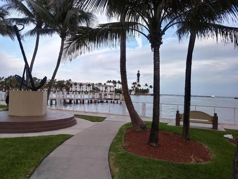 Beachway Per Ankh Pompano Beach Exterior foto